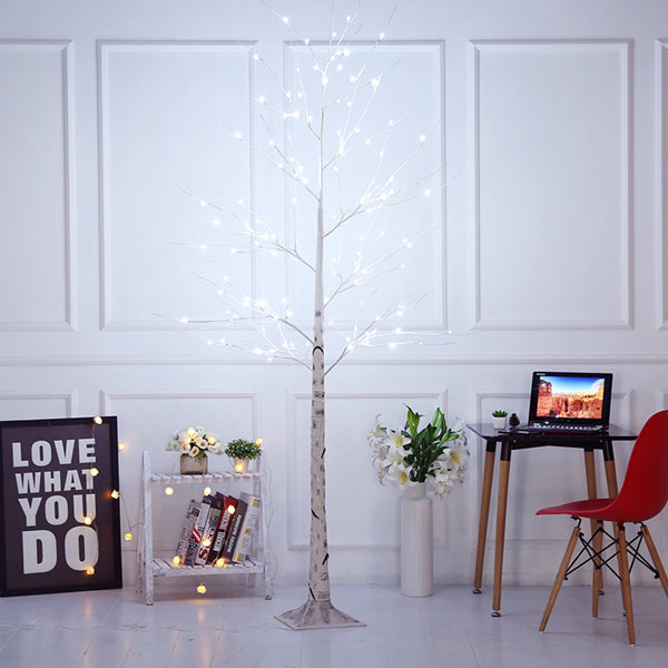 Bolylight // Christmas Tree 8ft 136L